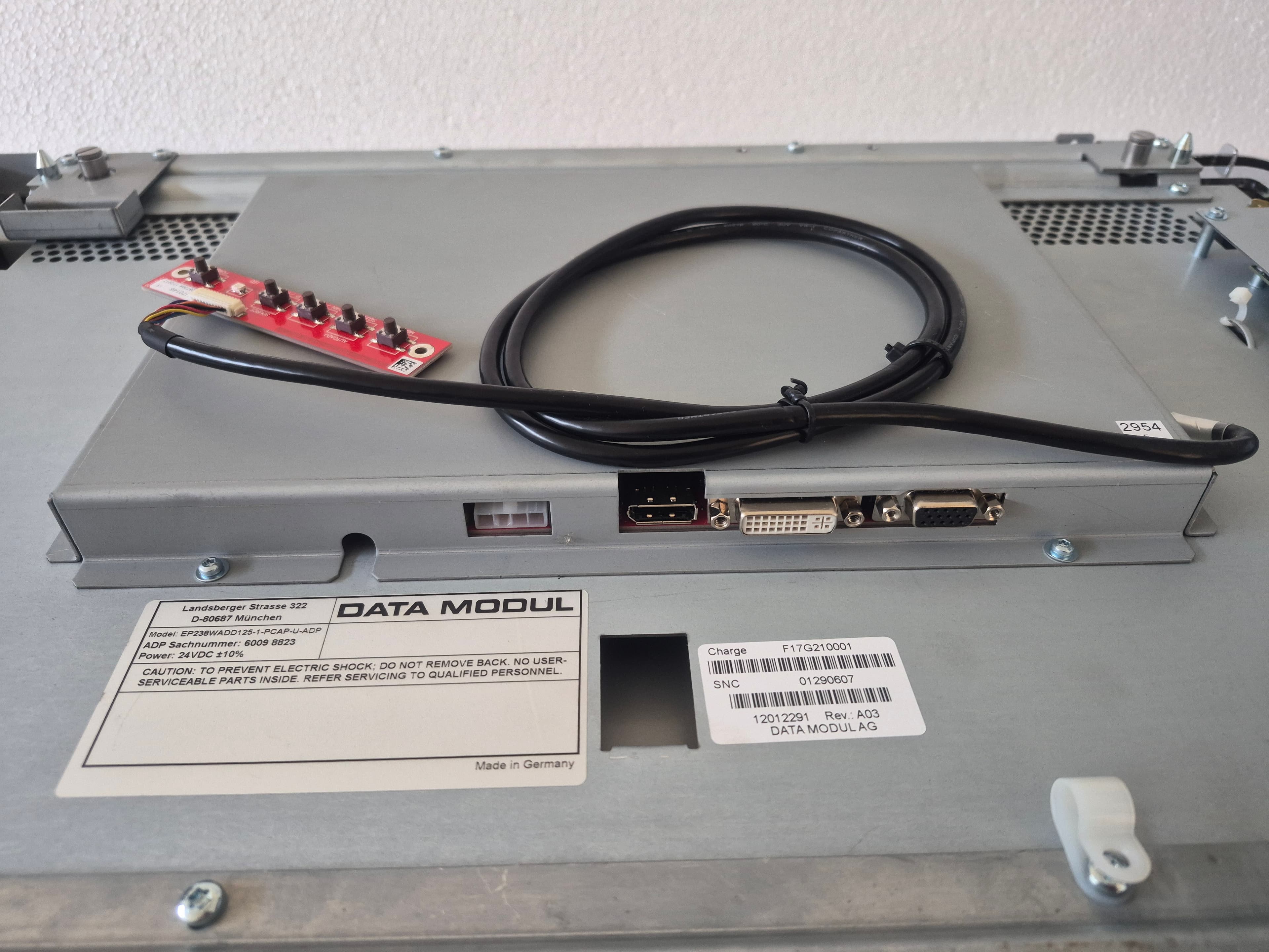 Monitor 24" PCAP Merkur sa LED okvirom - slika 4