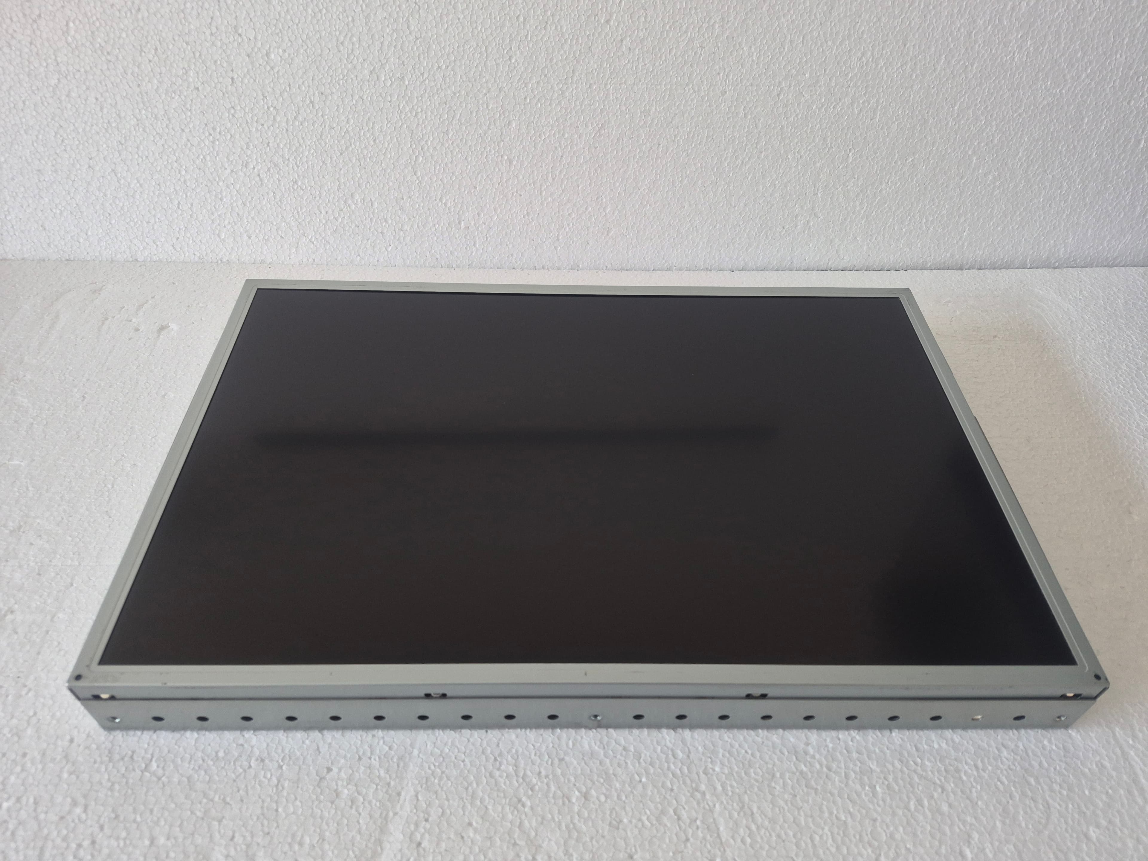 Monitor 24" 16:10 Open Frame G2A OSD